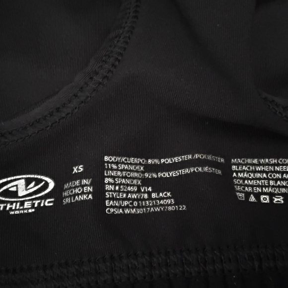 ​✨ SET OF 3 ✨ Girls Active Bundle | XS (4-5) | Dance, Gymnastics, Soccer - Picture 9 of 12